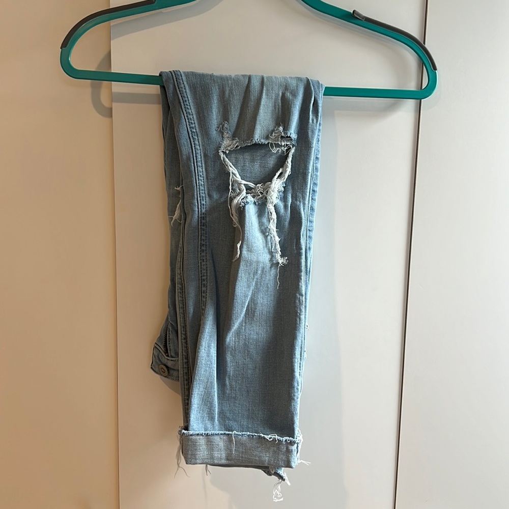 hollister light blue jeans